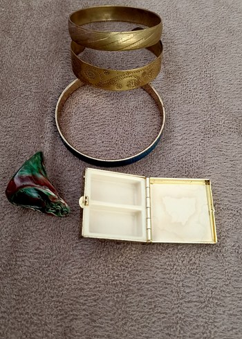 Diğer Vintage Altın Renkli Mini Bilezik Seti