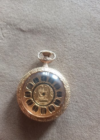 Parlak Altın Vintage Cep Saati
MAKİNESİ YOK YENİ URUN - Görsel 2