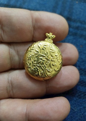 Altın Renk Vintage Cep Saati
MAKİNEDİ YOK YENİ URUN - Görsel 3