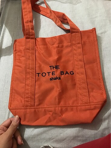 The Tote Bag çanta