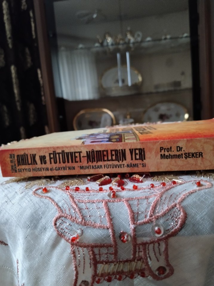 Türk-İslam Medeniyetinde Ahilik ve Fütüvvet-Nâmeleri 0 ürün - Görsel 3