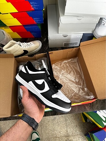 Dunk Low Panda