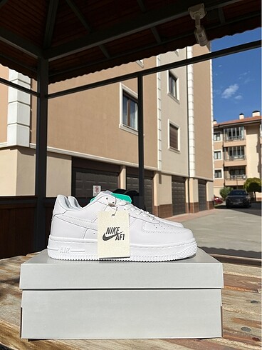 39 Beden Air Force 1