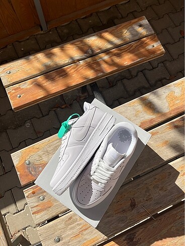 39 Beden beyaz Renk Air Force 1