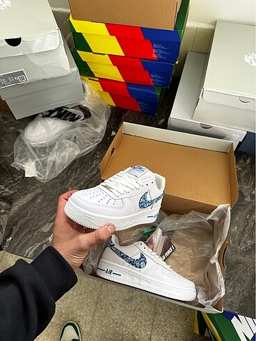 40 Beden beyaz Renk Air Force 1
