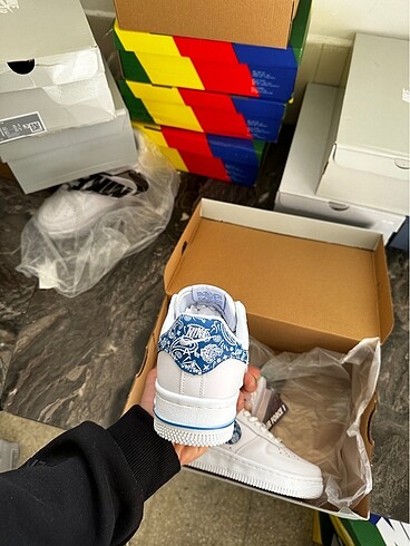 Nike Air Force 1