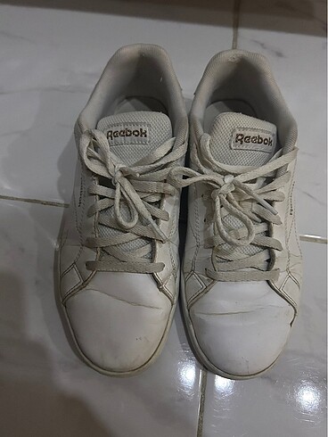 37 Beden beyaz Renk Reebok Sneaker