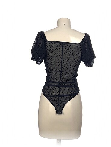 m Beden Zara Bluz %70 İndirimli.