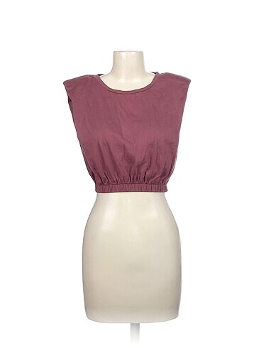 Zara T-shirt %70 İndirimli.