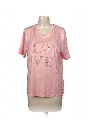 Diğer T-shirt %70 İndirimli.