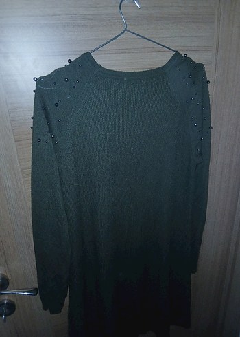 Boncuk Detaylı Gri Kadın Örgü Kazak - Görsel 4