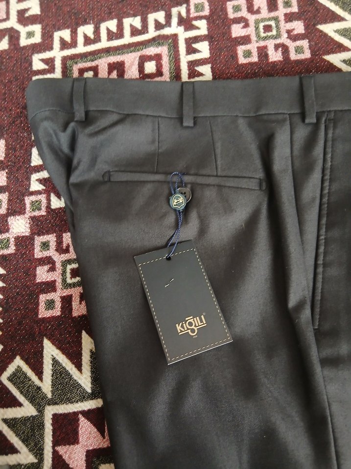 Siyah Erkek Kemerli Regular Fit Kumaş Pantolon - Görsel 3