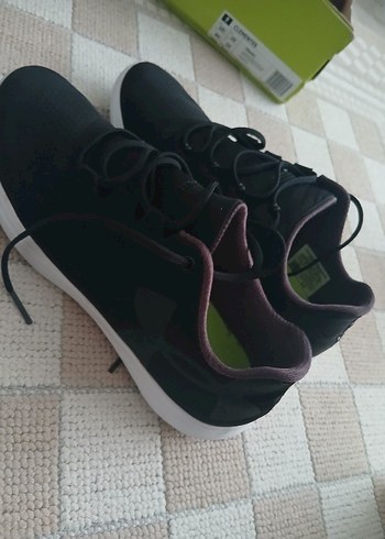 Kadın Siyah Spor Ayakkabı Velcro Bantlı - Görsel 2