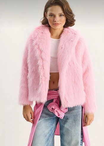 Pembe Kadın Suni Kürk - Görsel 2