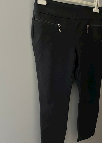 Siyah Fermuarlı Kadın Kumaş Pantolon - Görsel 2