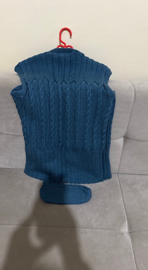 Kadın yelek ve patik - Görsel 2