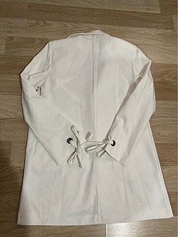 42 Beden Beyaz ceket