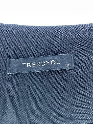 38 Beden siyah Renk Trendyol & Milla Kısa Elbise %70 İndirimli.