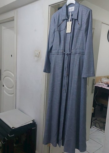 Gri Kemerli Uzun Keten Kadın Kaban Sıfırdır - Görsel 3