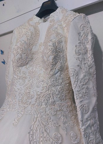 Uzun Kollu Straplez Prenses Gelinlik 38 beden - Görsel 4