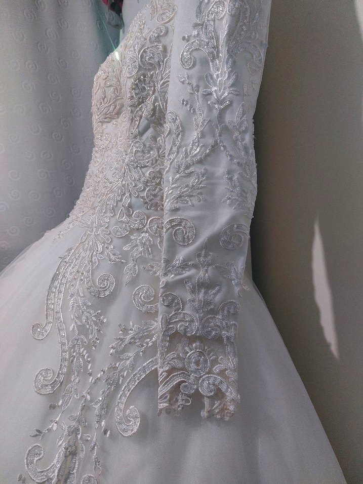 Uzun Kollu Straplez Prenses Gelinlik 38 beden - Görsel 3