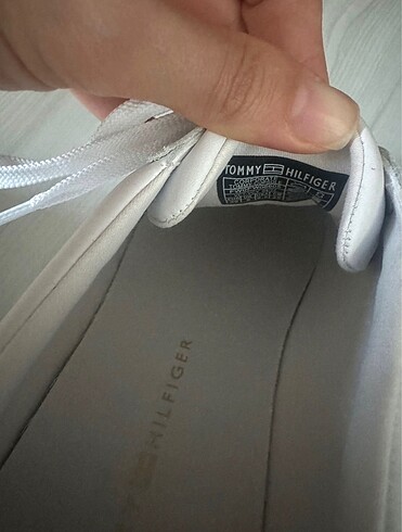 39 Beden Orijinal tommy hilfiger snekar