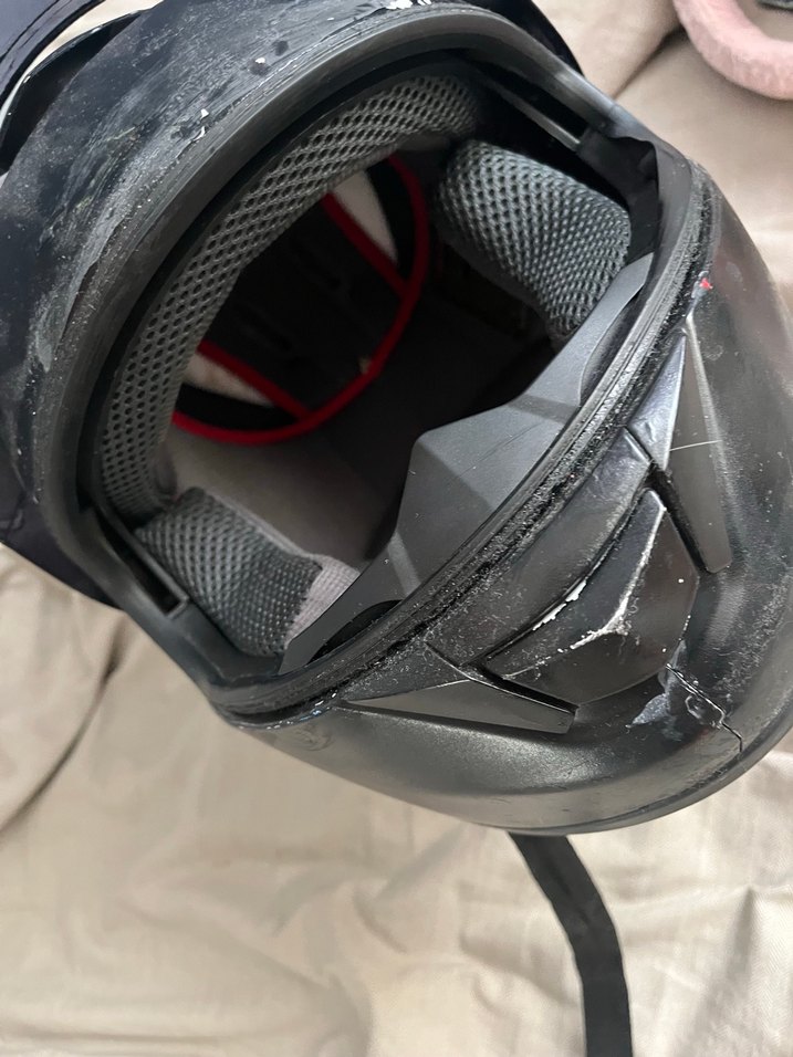 Şeffaf Vizörlü Siyah Motosiklet Kaskı - Görsel 5