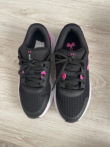 Diğer UNDER ARMOUR spor ayakkabı