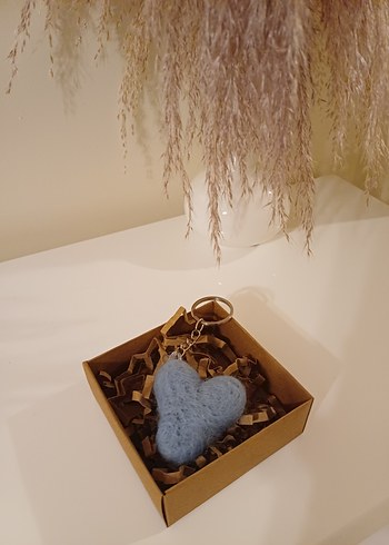 Mavi Keçe Kalp Anahtarlık - Görsel 2