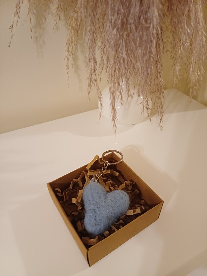 Mavi Keçe Kalp Anahtarlık - Görsel 2