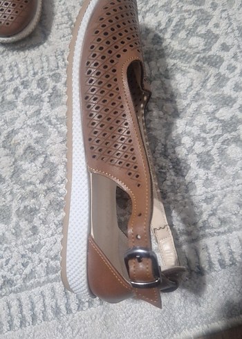 Kahverengi Deri Kadın Dolgu Topuk Sandalet - Görsel 2