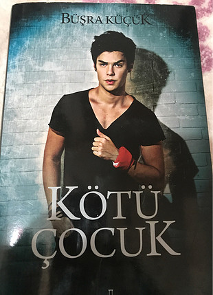 Büşra Küçük?ten imzalı Kötü Çocuk