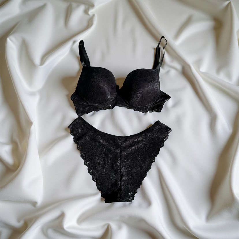 Siyah Dantel Goth Sütyen ve Külot Takımı - Görsel 2