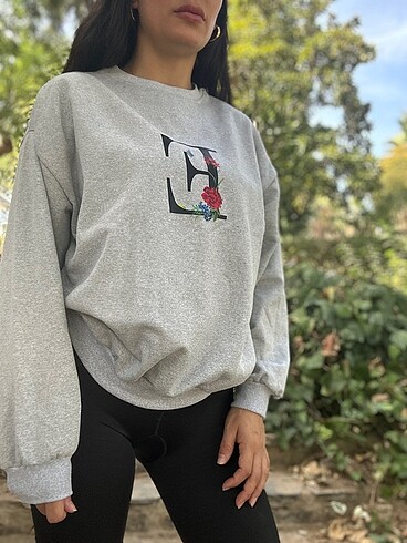 Diğer Baş harfe özel sweatshirt