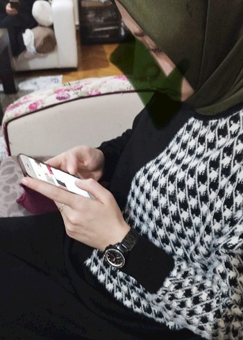 Siyah Yüksek Yakalı Triko Uzun Elbise - Görsel 3