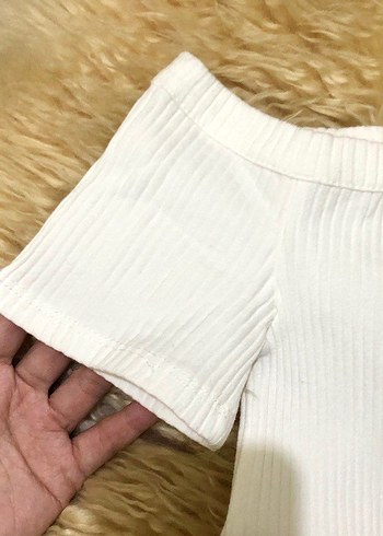 Zara Beyaz Straplez Kısa Kollu Mini Triko Bluz