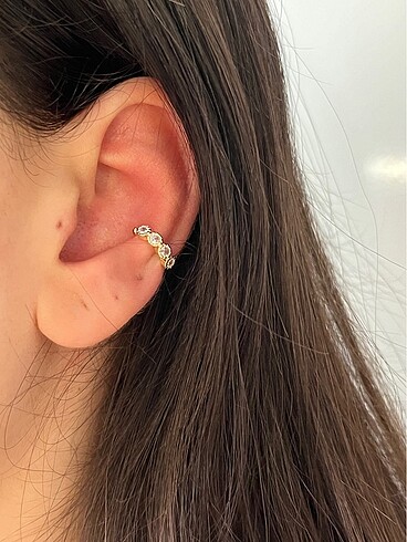 4 sıra taşlı earcuff