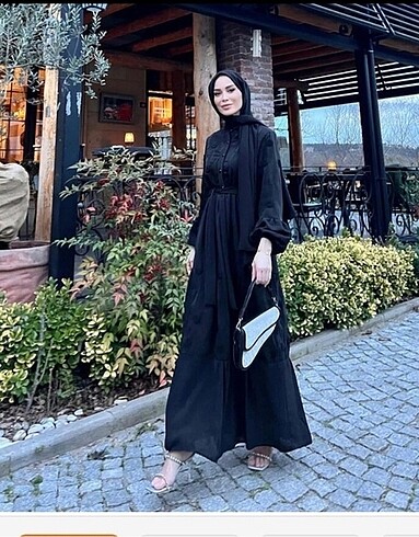 fushya siyah elbise