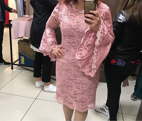 42 Beden pembe Renk Nişan elbisesi
