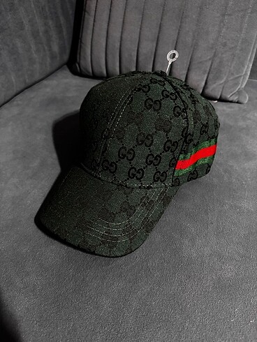 Gucci şapka