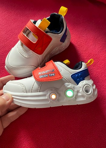 Renkli Erkek bebek Spor Ayakkabı Velcro kinetix - Görsel 3