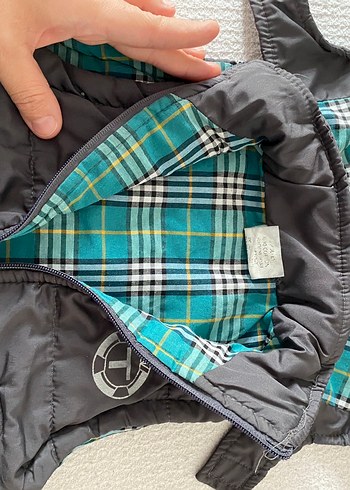 Erkek Çocuk Gri Fermuarlı Kapüşonlu Yelek - Görsel 4