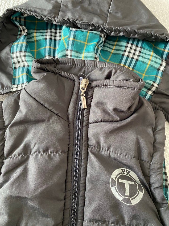 Erkek Çocuk Gri Fermuarlı Kapüşonlu Yelek - Görsel 3