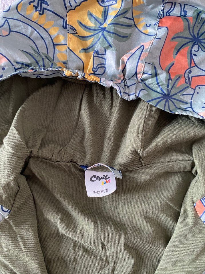 Erkek Çocuk Kapüşonlu Baskılı Yağmurluk - Görsel 3