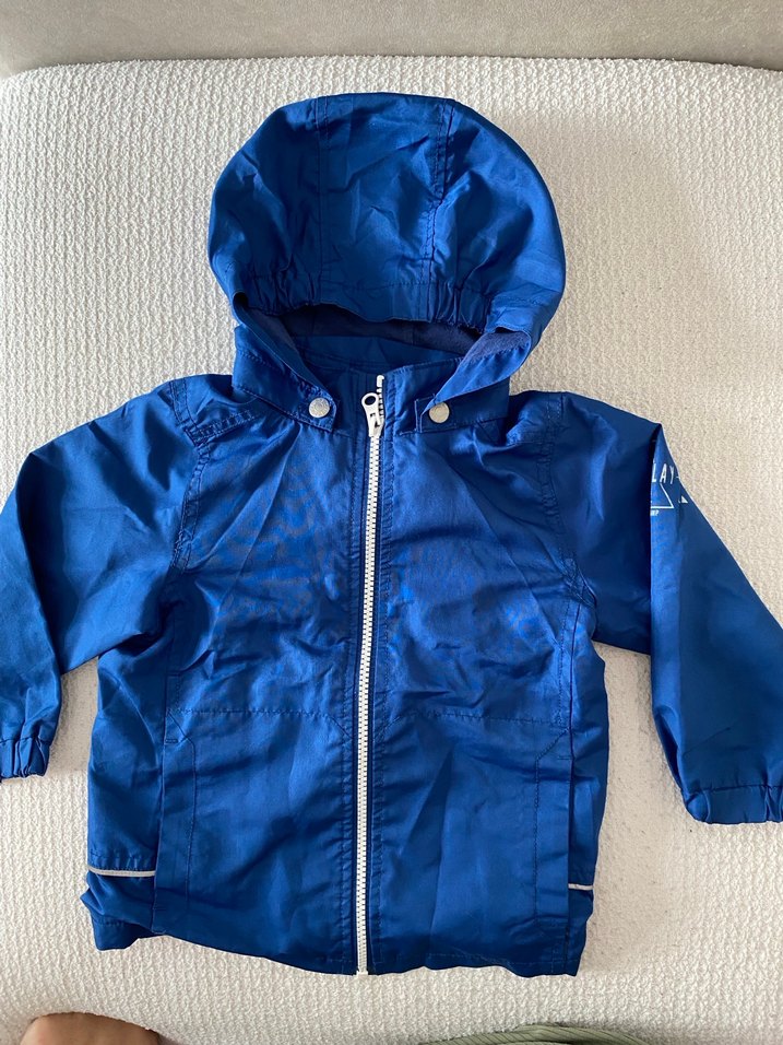 Mavi Fermuarlı Erkek Çocuk Yağmurluk - Görsel 3