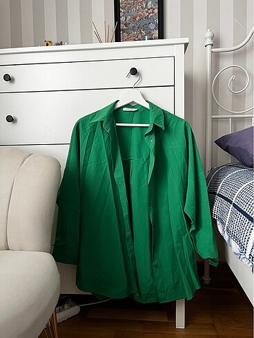 Yeşil oversize gömlek