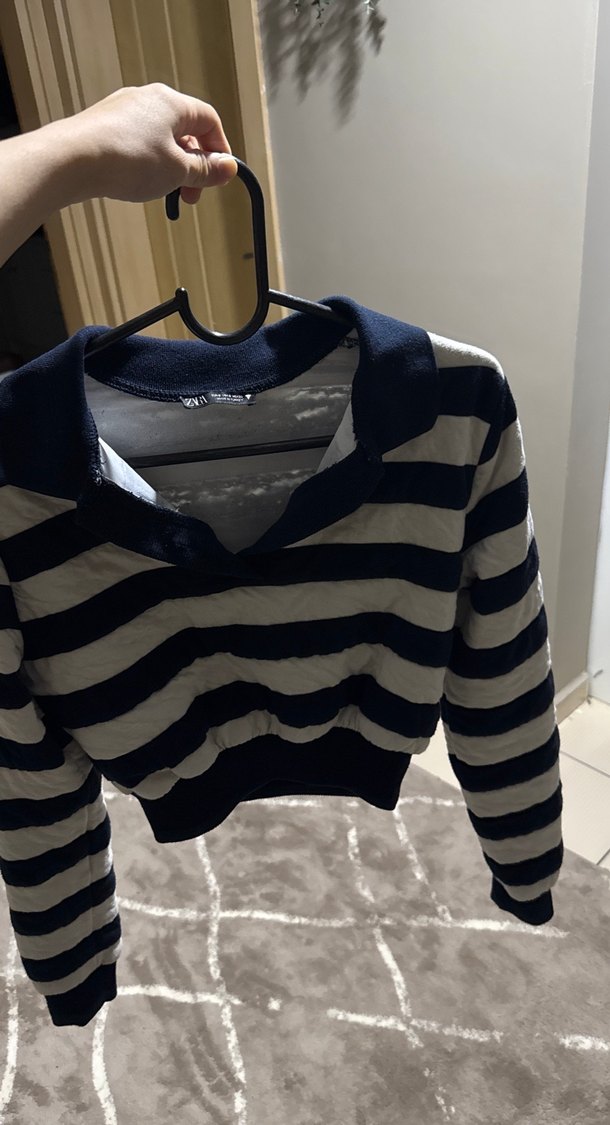 V Yaka Çizgili Triko Kadın Kazak - Görsel 2