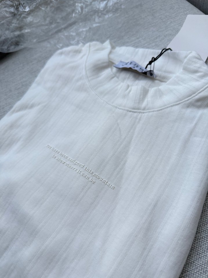 Kadın Beyaz Keten Kısa Kollu Bluz - Görsel 2