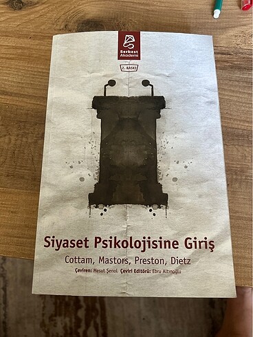 Siyaset psikolojisine giriş // Cottam ,Mastors ...