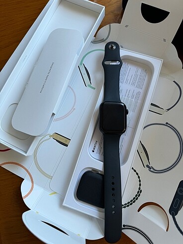 Apple Watch 9 45 mm siyah